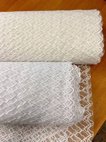 Тюль з класичним геометричним візерунком Liberta 4023 V &mdash; krem фото